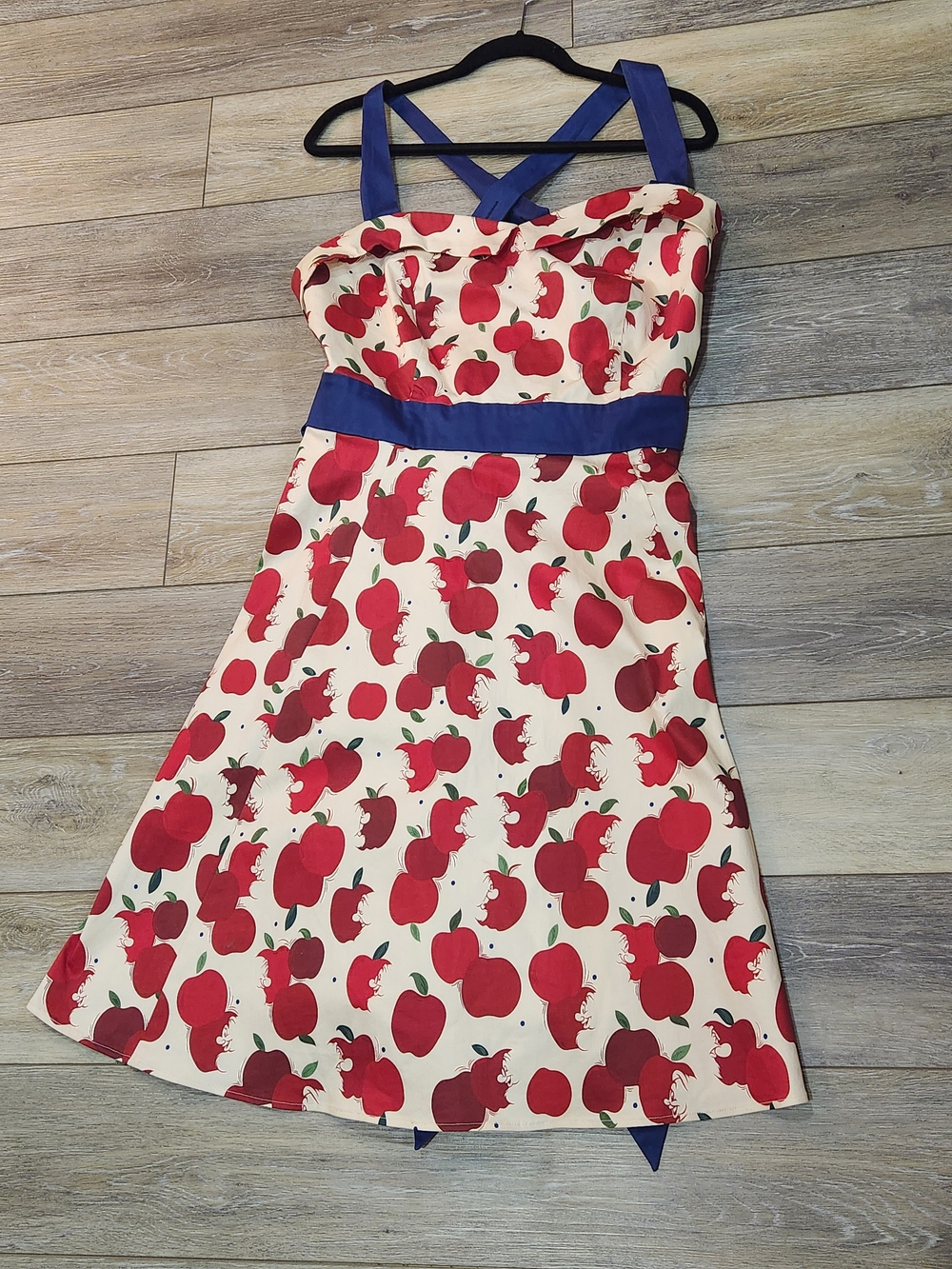 Disney Cream Midi Dress with Red Apple Print Snow White Size 1X